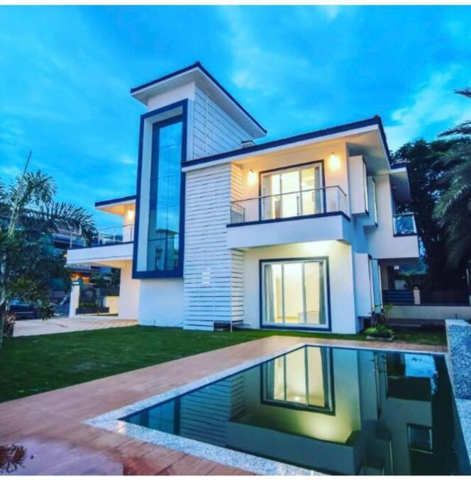 Royal Paradise Villa Lonavala Ngoại thất bức ảnh